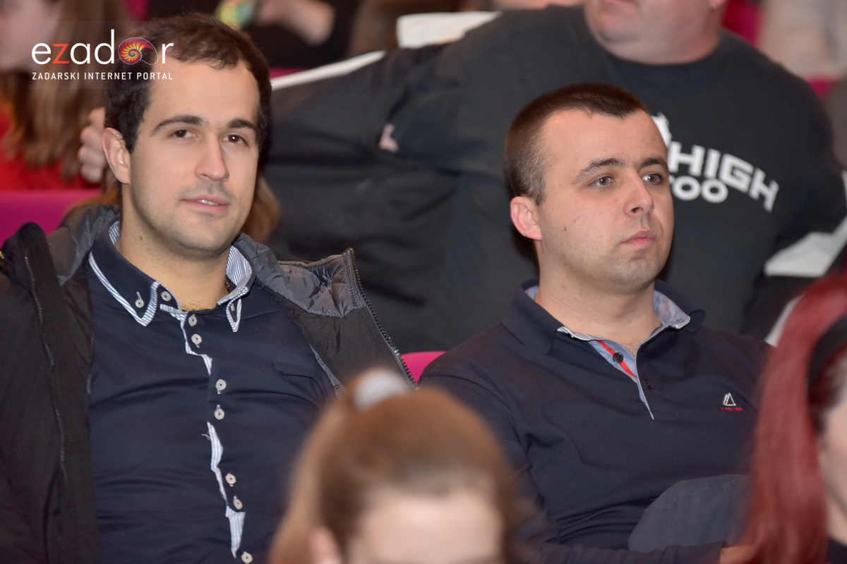 Premijera predstave “Nikome pravo” u Kazalištu lutaka Zadar Premijera predstave “Nikome pravo” u Kazalištu lutaka Zadar