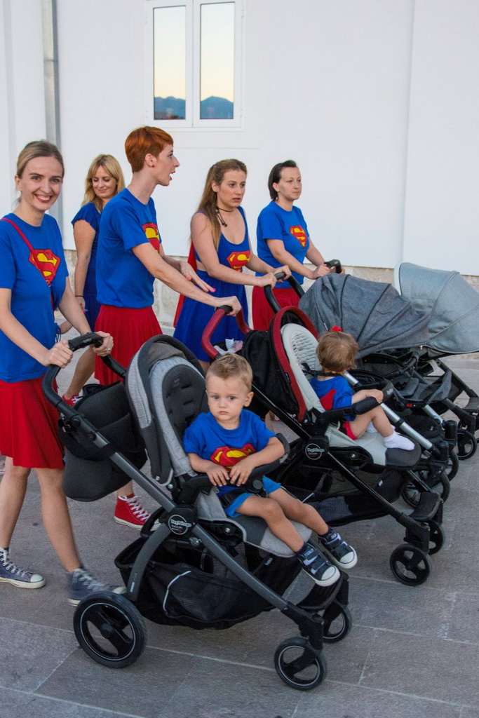 Paški ljetni karneval 2017 – maškarana povorka