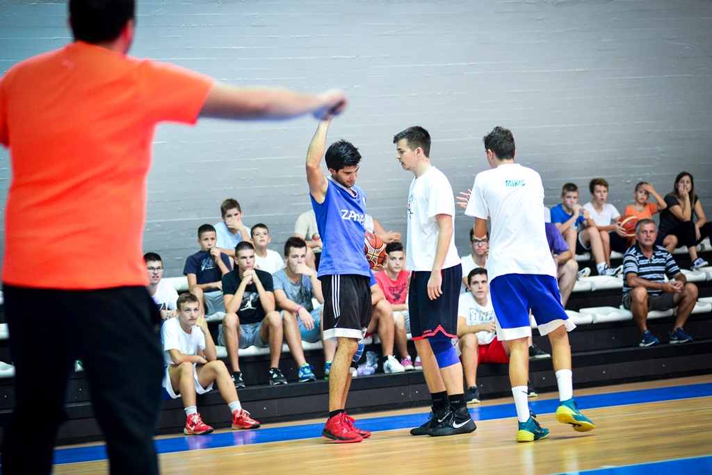 Projekt Koš za koš: Bili brig osvojio turnir i obnovu kvartovskog igrališta. Foto: Iva Perinčić Projekt Koš za koš: Bili brig osvojio turnir i obnovu kvartovskog igrališta. Foto: Iva Perinčić