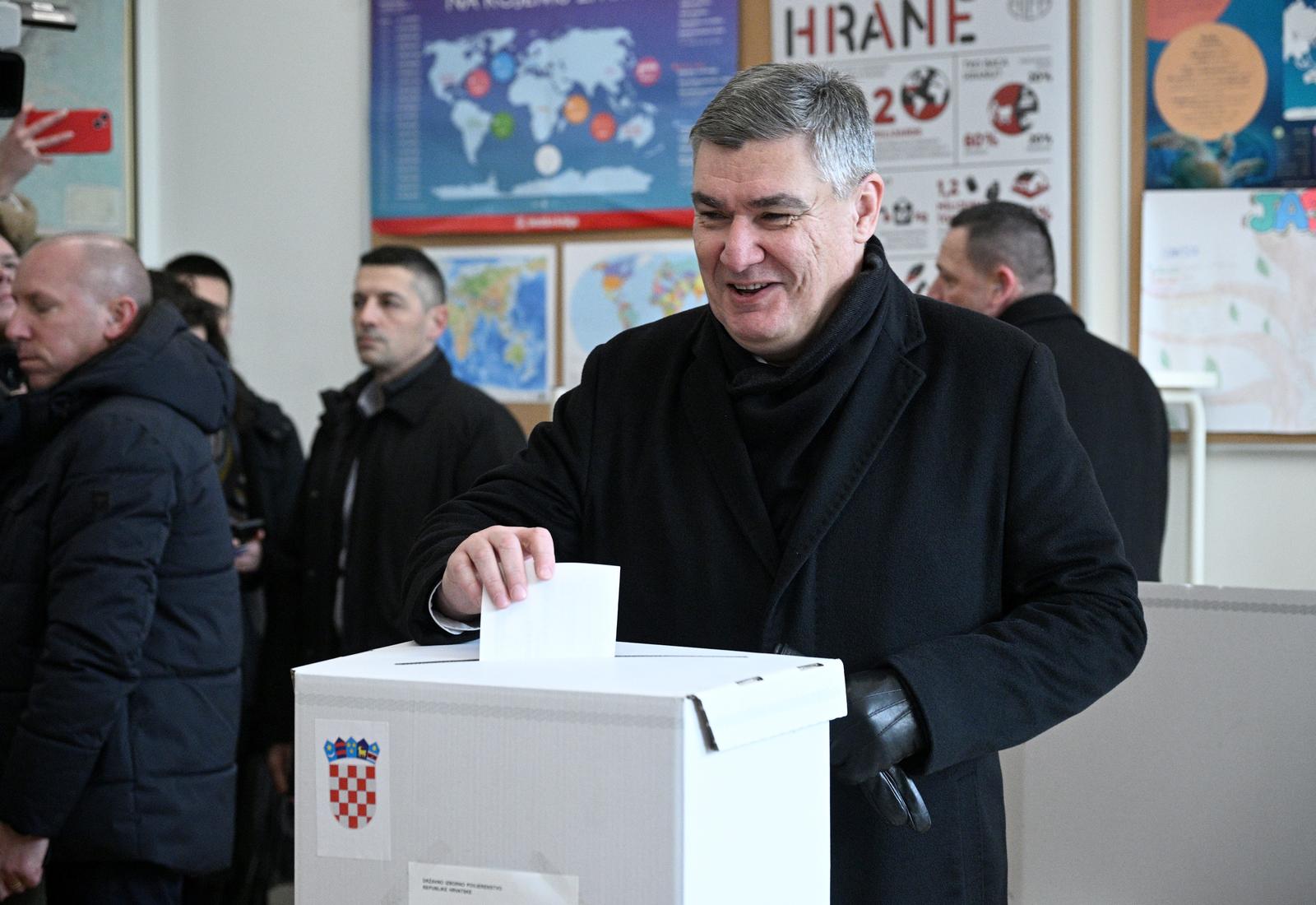Zoran Milanović glasovao je u drugom krugu predsjedničkih izbora