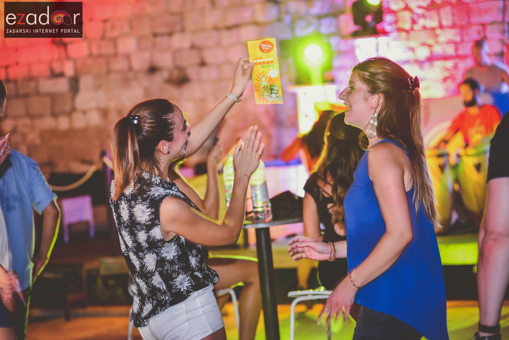 Salsa četvrtkom i after uz DJ Em Bee @ Svarog Bar