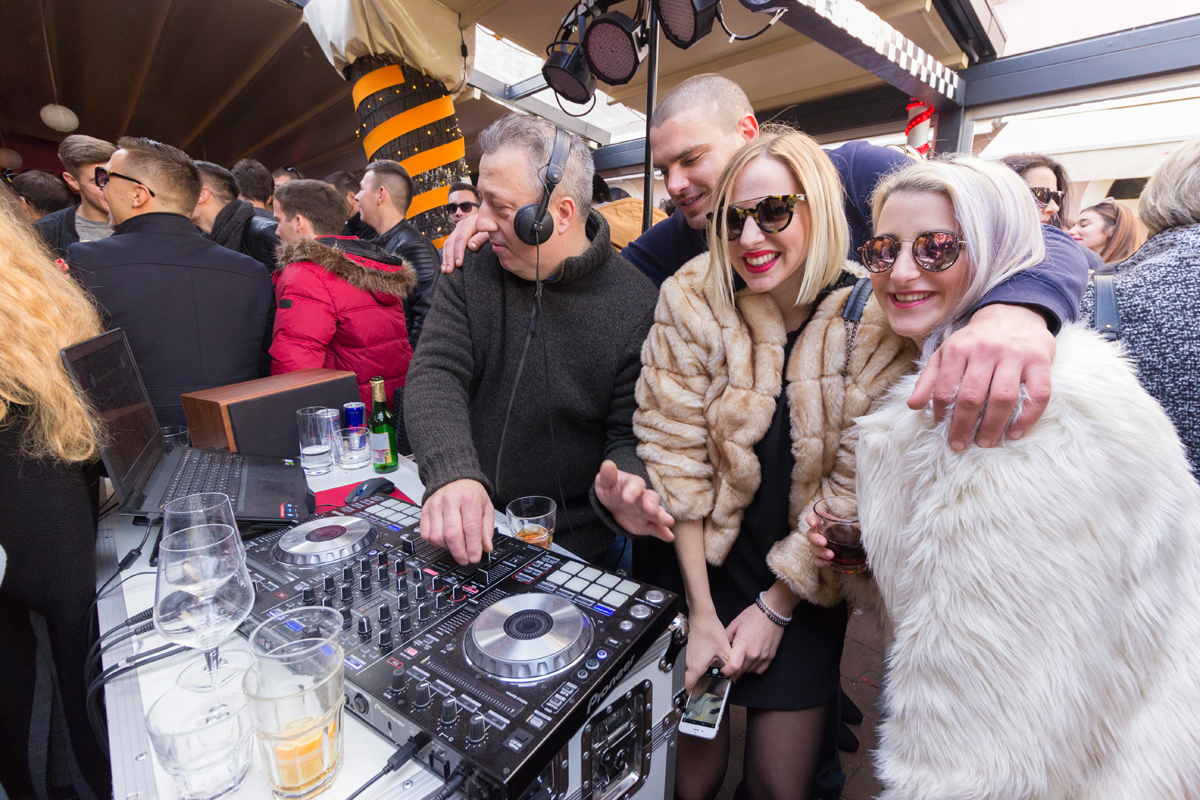 Badnjak 2016: Blagdanski đir po gradu 24. prosinca Badnjak 2016: Blagdanski đir po gradu 24. prosinca