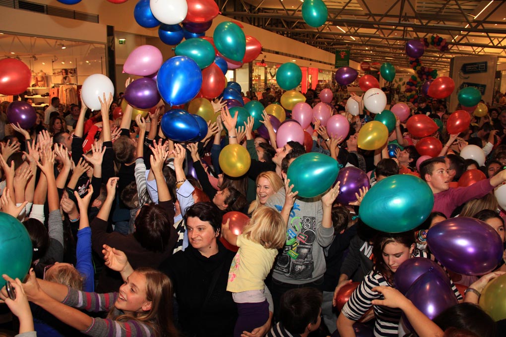 Image 685917 (auto) Image 685917 (auto)