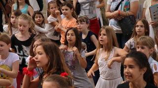 Posljednji dan nastave u OŠ Petra Preradovića u ritmu zumbe Posljednji dan nastave u OŠ Petra Preradovića u ritmu zumbe
