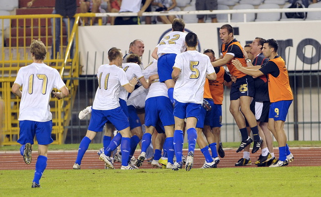Split, 050810.
Stadion Poljud.
Uzvratna nogometna utakmica treceg predkola Europa Kupa.
Hajduk – Dinamo Bukurest.
Foto: Josko Ponos / CROPIX Split, 050810.
Stadion Poljud.
Uzvratna nogometna utakmica treceg predkola Europa Kupa.
Hajduk – Dinamo Bukurest.
Foto: Josko Ponos / CROPIX