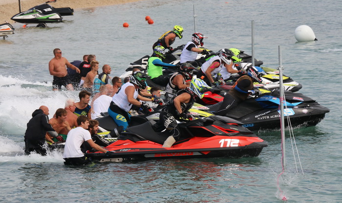 Plaža Jadro u Viru: Finalni dan posljednje utrke Alpe Adria Jet Ski Toura 2016. Foto: Kažimir Škrbić/Virski list