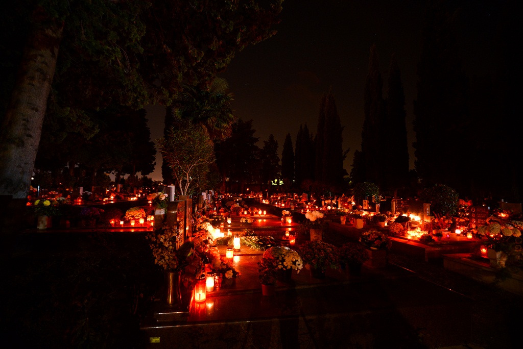 Blagdan Svih svetih na Gradskom groblju Zadar 1. studenog 2016.  Foto: Iva Perinčić