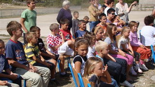 Svecano otvorenje obnovljenih podrucnih skola u Rastevicu i Bukovicu Svecano otvorenje obnovljenih podrucnih skola u Rastevicu i Bukovicu