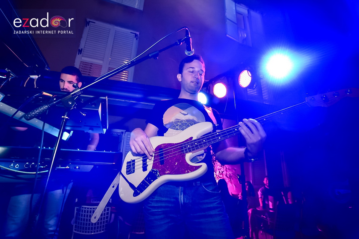 Domenica @ Kult Caffebar