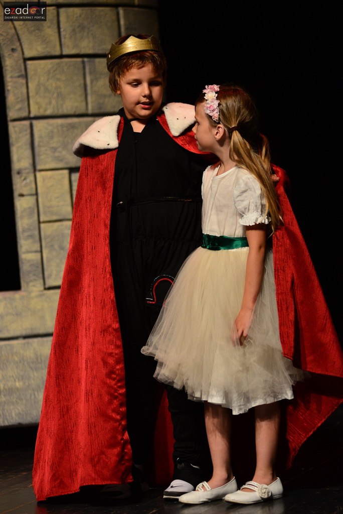 Premijera predstave “Snjeguljica” u izvedbi polaznika “Donatoline 1” Premijera predstave “Snjeguljica” u izvedbi polaznika “Donatoline 1”
