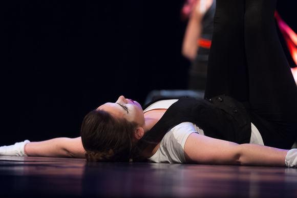 Pole/Chair/Dance show “Mental” @ HNK Zadar, 12.3.2016 – Foto: Ivan Toman Pole/Chair/Dance show “Mental” @ HNK Zadar, 12.3.2016 – Foto: Ivan Toman