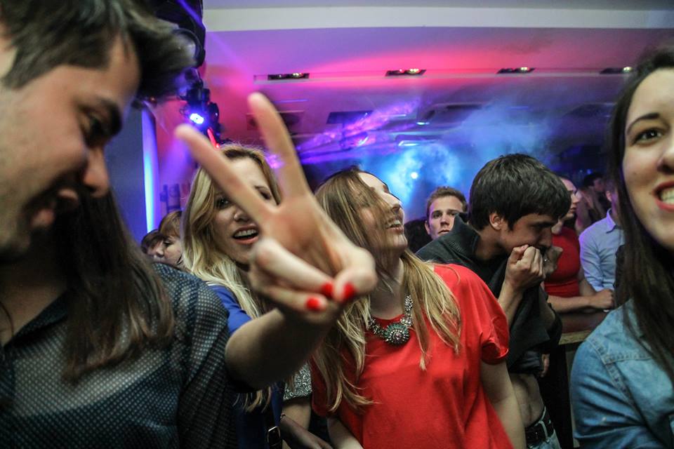 Klapa Intrade u klubu Roko Klapa Intrade u klubu Roko