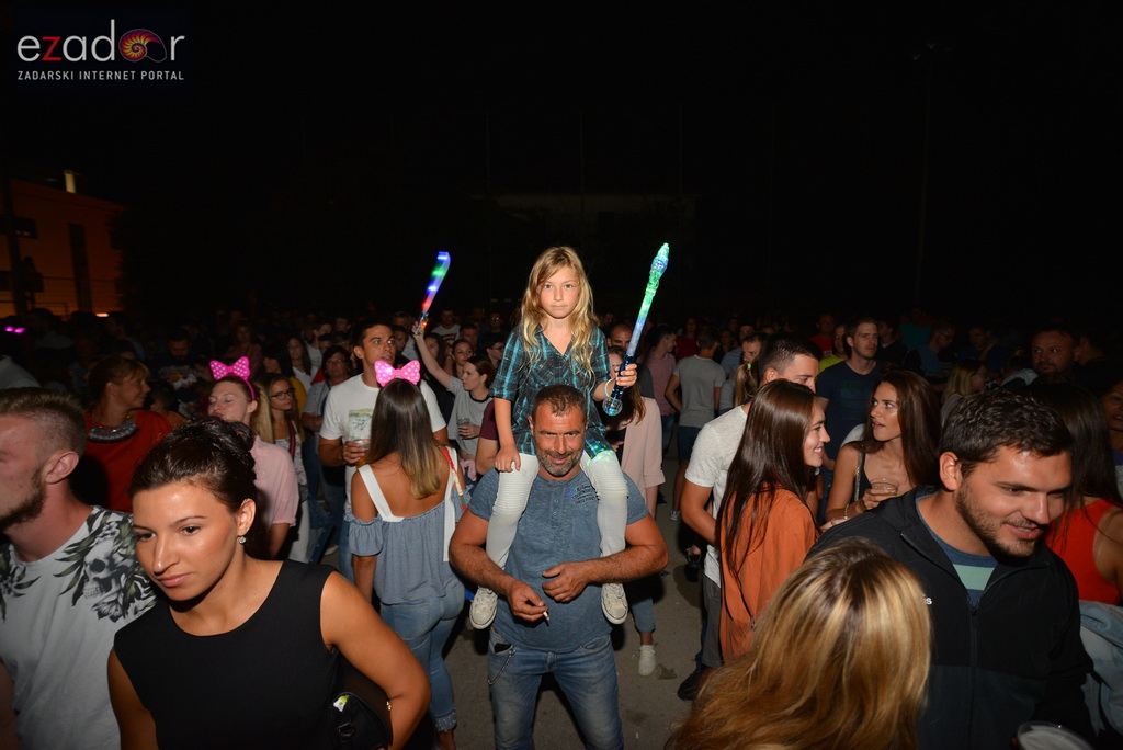 Stanarska fešta 2017: Mladen Grdović i Ivica Sikirić Ićo raspjevali Stanarce i njihove goste Stanarska fešta 2017: Mladen Grdović i Ivica Sikirić Ićo raspjevali Stanarce i njihove goste