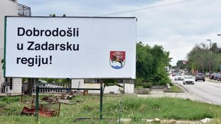 Bilice: Postavljen billboard “Dobrodošli u Zadarsku regiju”. Foto: Hrvoje Jelavic/PIXSELL Bilice: Postavljen billboard “Dobrodošli u Zadarsku regiju”. Foto: Hrvoje Jelavic/PIXSELL