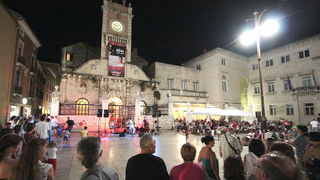 Narodni trg: koncert Aldemaromania trio & Ricardo Luque foto: Angelo Virag Narodni trg: koncert Aldemaromania trio & Ricardo Luque foto: Angelo Virag