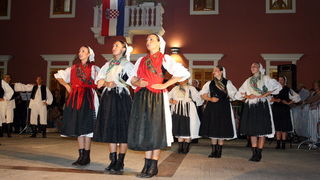 Biograd na Moru: Zavrsna priredba Ljetne skole folklora