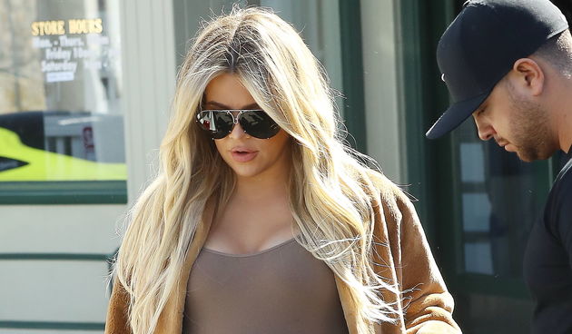 Khloe Kardashian, Kris Jenner