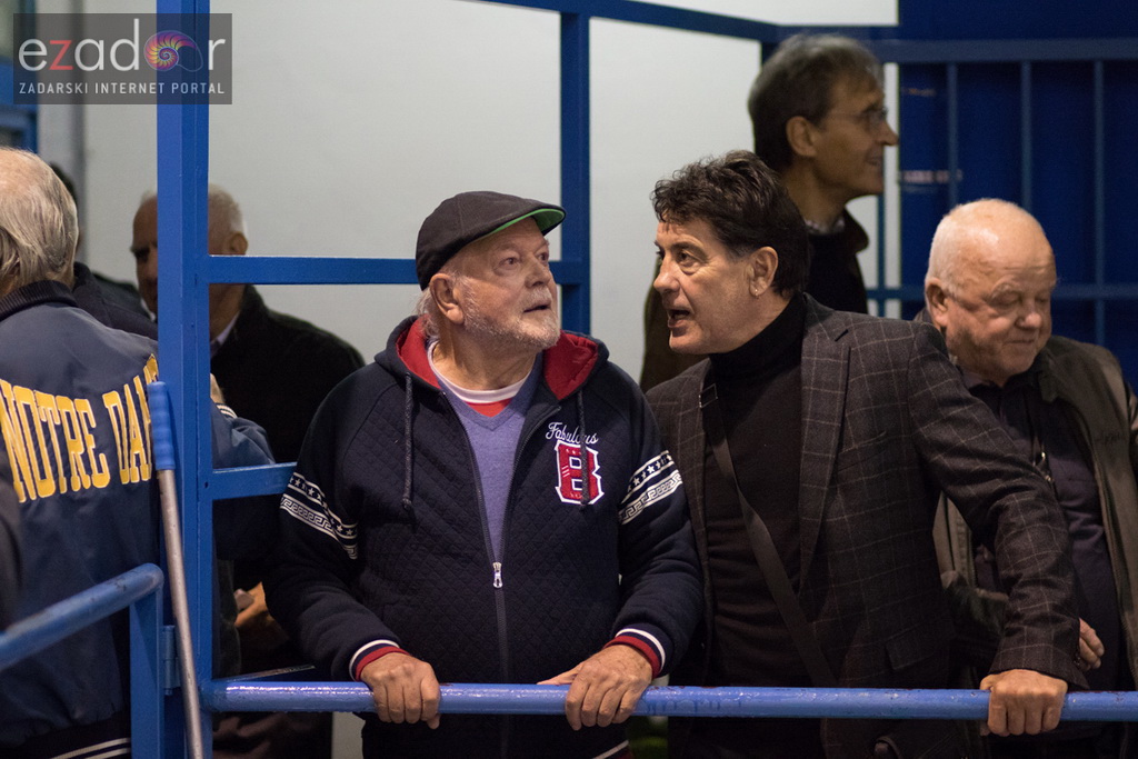 Fešta u povodu 80. rođendana Pina Giergie: Vetarani KK Zadar – Veterani KK Olimpija Fešta u povodu 80. rođendana Pina Giergie: Vetarani KK Zadar – Veterani KK Olimpija