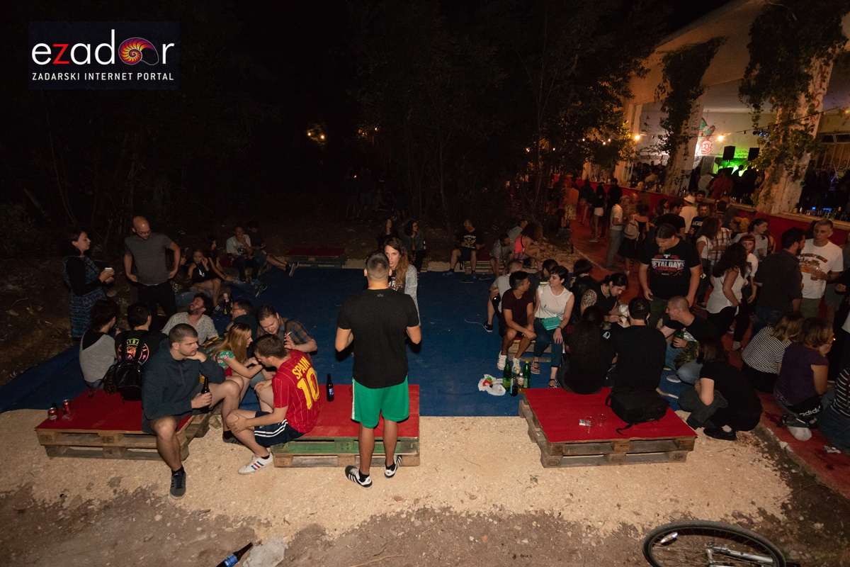 KvartArt 2018.: Art buvljak & koncert Nipplepeoplea