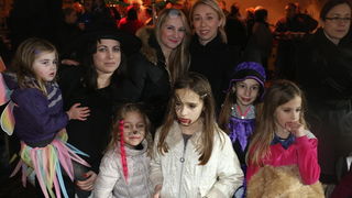 Virski karneval & maškare: Plesna maškarana fešta uz Jasmina Stavrosa