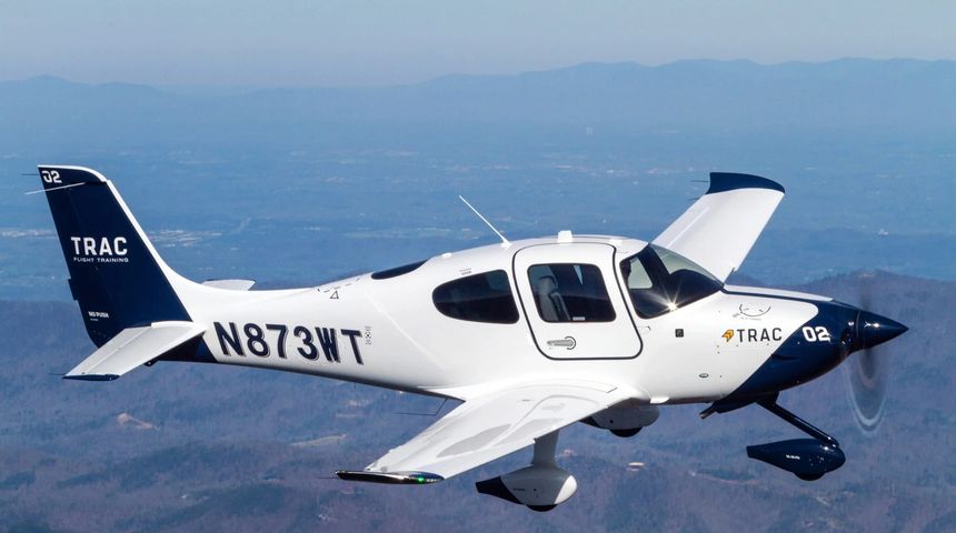 Zrakoplov Cirrus 20 Zrakoplov Cirrus 20