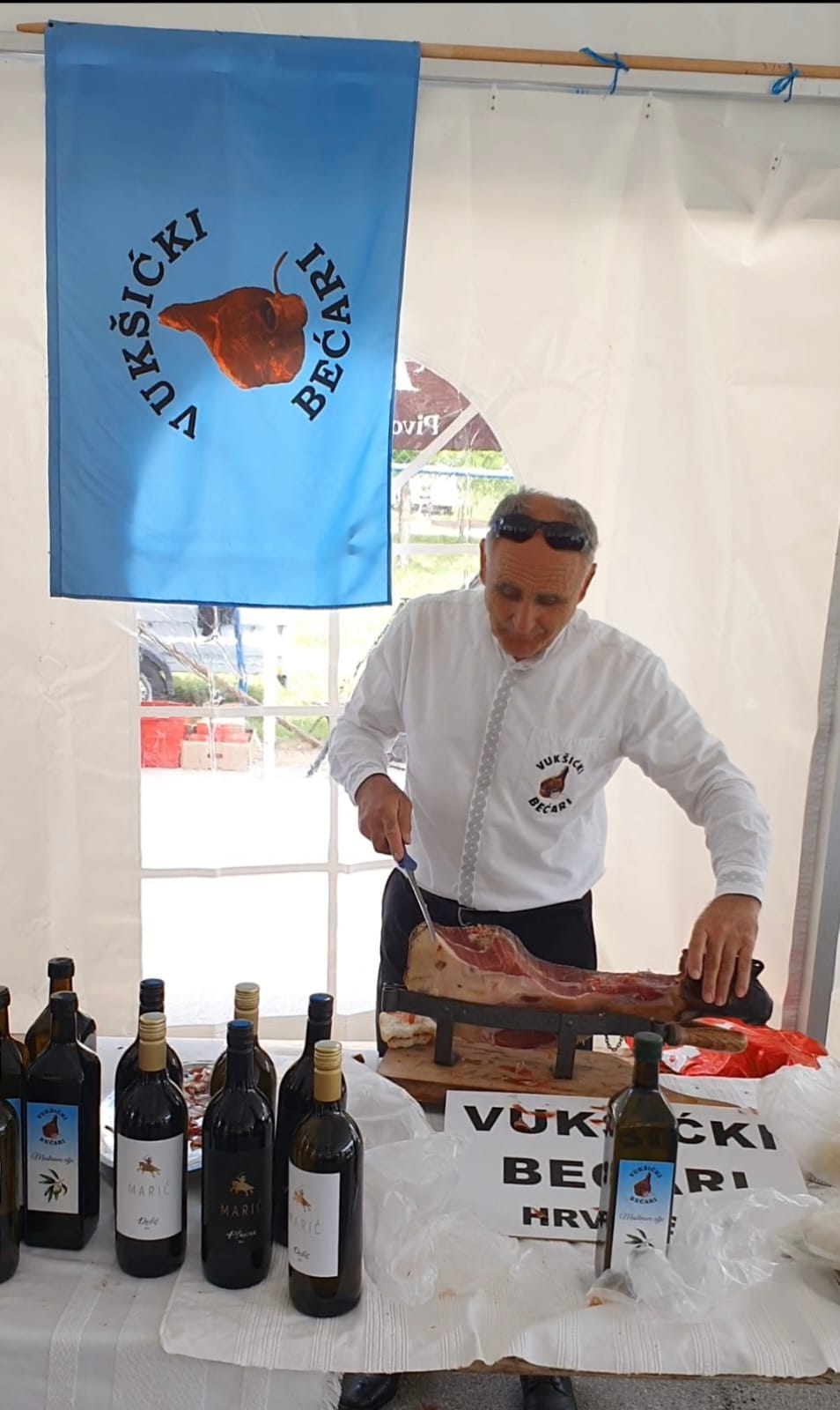 Donacija Vukšićkih bećara novoj crkvi u Baranji