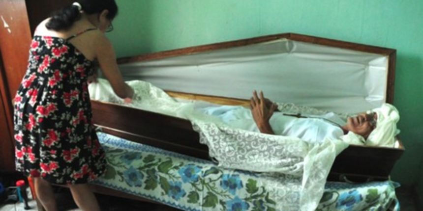 Spavanje u lijesu Spavanje u lijesu