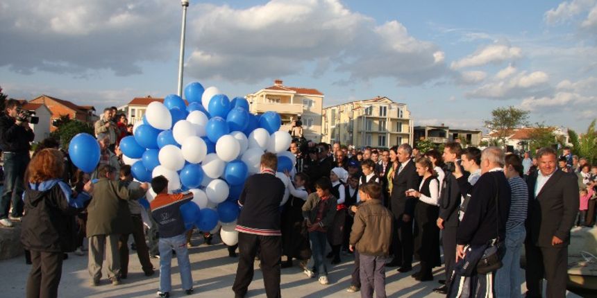 Vrsi: Predizborni skup HDZ-a 2. svibnja 2009.