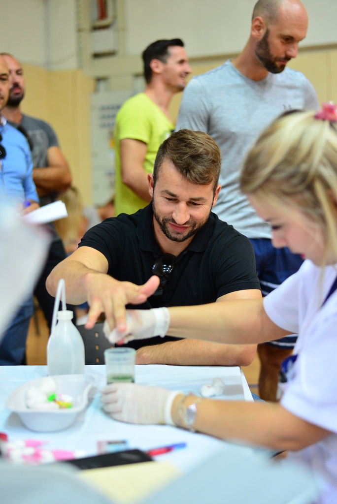 U organizaciji sekcije HZSN Zadar u dvorani 1 SC Višnjik održana je akcija dobrovoljnog darivanja krvi na kojoj je prikupljeno 25 doza tekućine koja život znači. Foto: Iva Perinčić
