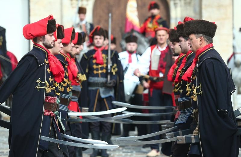 Zagreb: !8. listopada – Međunarodni dan kravate Zagreb: !8. listopada – Međunarodni dan kravate