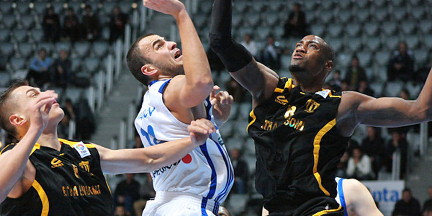 KK Zadar – KK Intercollege ETHA (foto:Saša Čuka) KK Zadar – KK Intercollege ETHA (foto:Saša Čuka)