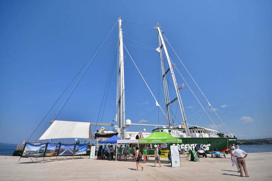 Rainbow warrior u Zadru