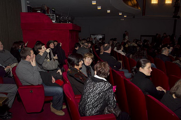 Mladena Gavran u “Najluđoj predstavi na svijetu”