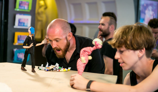 Animacijski performans Pentagon, foto: Julien Duval