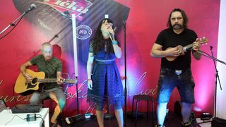 Otvorenje izložbe “Ri rock papiri”