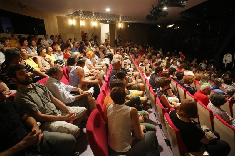 U sklopu Medjunarodnog festivala suvremenog kazalista Zadar snova, u kazalistu lutaka odrzana je predstava Grobnica za Borisa Davidovica. Photo: Filip Brala/PIXSELL