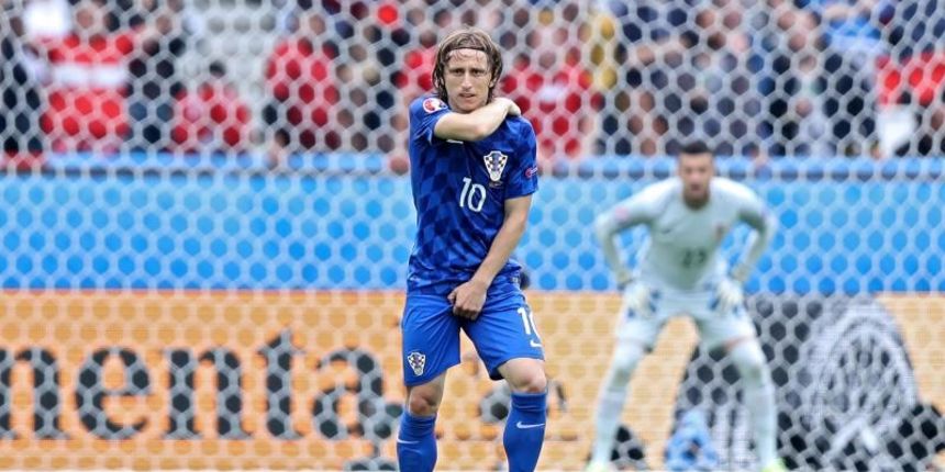 Stadion Park prinčeva u Parizu, UEFA EURO 2016., 1. kolo, skupina D, Turska – Hrvatska 0-1. Luka Modric. Photo: PIXSELL Stadion Park prinčeva u Parizu, UEFA EURO 2016., 1. kolo, skupina D, Turska – Hrvatska 0-1. Luka Modric. Photo: PIXSELL