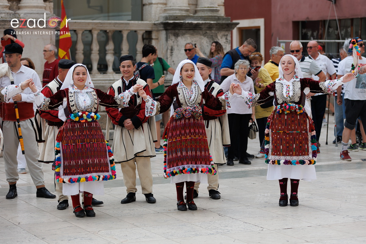 Smotra folklora Zadarske županije @ Narodni trg