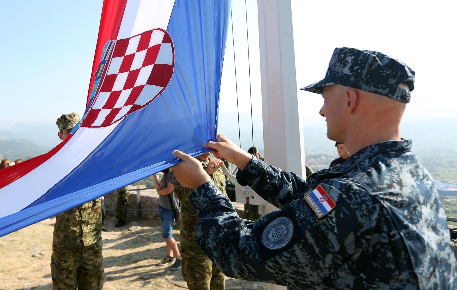 Generalna proba na kninskoj tvrđavi uoči svečane proslave 23. obljetnice VRO Oluja