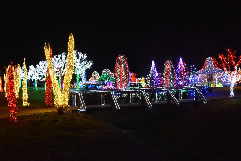 Dva milijuna lampica za božićnu čaroliju na imanju Salaj