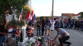 Koracima nade u istinu