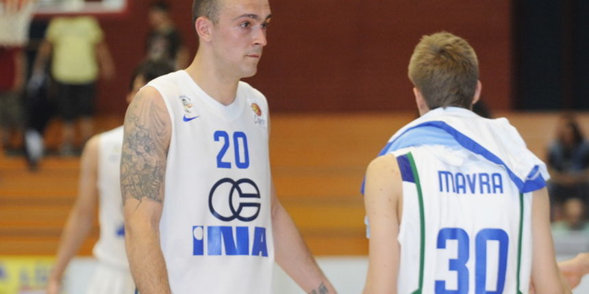 Zagreb, 080512.
Dvorana OS u Trnskom.
Kosarkaska A1 liga za prvaka, 13. kolo.
KK Zagreb – KK Zadar.
Na fotografiji: Damir Markota, tuga KK Zagreb.
Foto: Damir Krajac / CROPIX Zagreb, 080512.
Dvorana OS u Trnskom.
Kosarkaska A1 liga za prvaka, 13. kolo.
KK Zagreb – KK Zadar.
Na fotografiji: Damir Markota, tuga KK Zagreb.
Foto: Damir Krajac / CROPIX