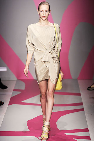 DKNY proljeće/ljeto 2010 (Moda.hr)