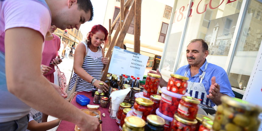 Sajam proizvodi hrvatskog sela na zadarskom Forumu