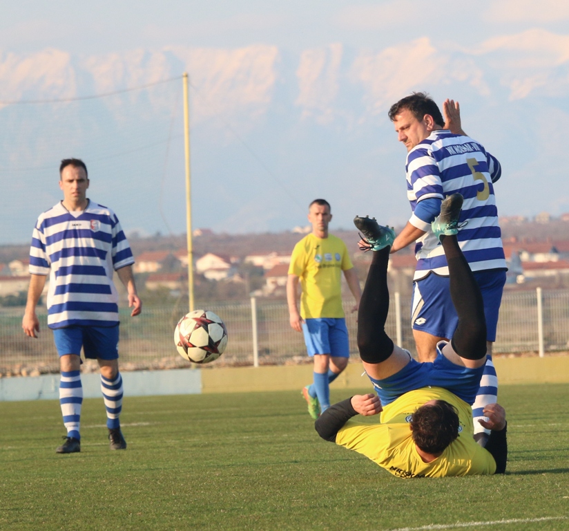 Derbi nogometne Lige veterana: Škabrnja – Mornar Vir