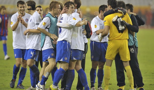 Split, 300910. Stadion Poljud. Nogometna utakmica drugog kola Europske lige,  Hajduk – Anderlecht.  Na slici: slavlje Hajdukovaca.  Foto: Josko Ponos / CROPIX