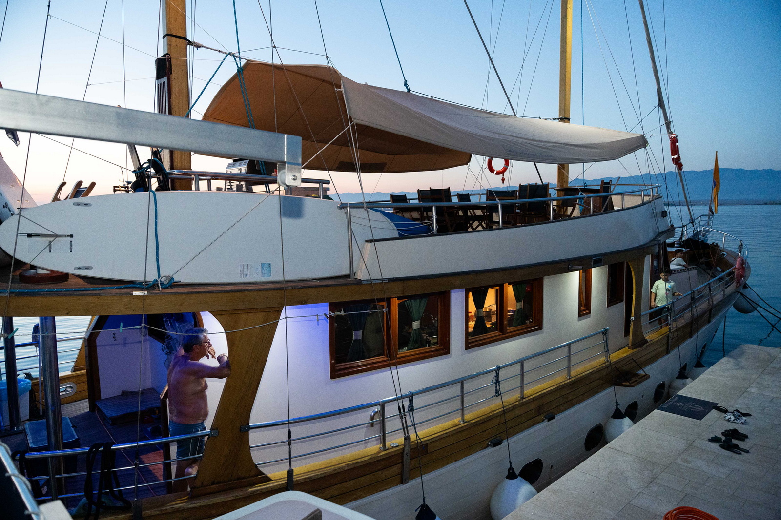 Noć privlačkih ribara i sabunjara 2024 @ luka Stari porat Noć privlačkih ribara i sabunjara 2024 @ luka Stari porat