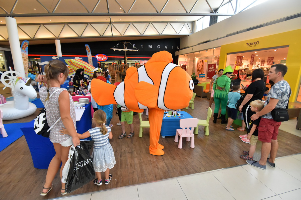 Supernova: Adio školo i dodjela ključeva dobitniku nagradne igre Supernova: Adio školo i dodjela ključeva dobitniku nagradne igre