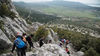 Drugi Planinarski pohod “Hajdemo do Vrane” 2. travnja 2016. Foto: Vinko Pešić