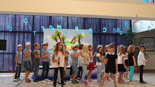 Gradonačelnik Dukić posjetio OŠ Bartul Kašić prvog dana škole Gradonačelnik Dukić posjetio OŠ Bartul Kašić prvog dana škole